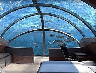 5 Incredible Underwater Habitats