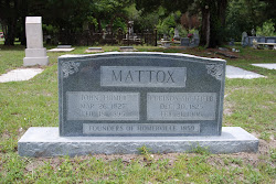 Dr. Homer Mattox and Wife Gravesite