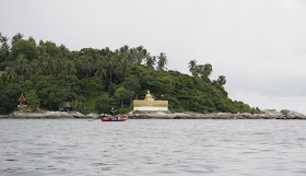 Approaching Koh Kaew Yai