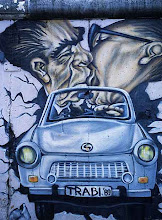 Algunos graffitis del muro de Berlín