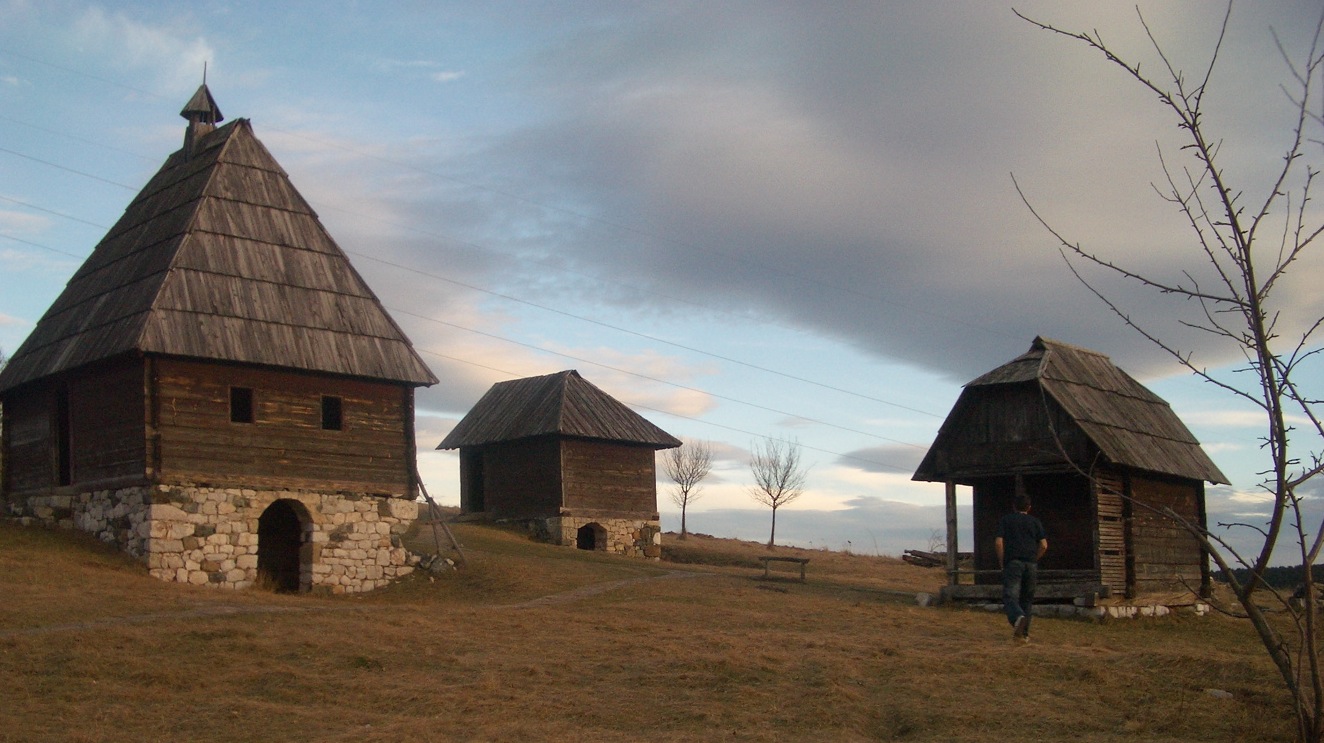 Подлинные фермерские дома, мельницы, без которых немыслим голланд… Подлинные фермерские дома, мельницы, без которых немыслим голланд…