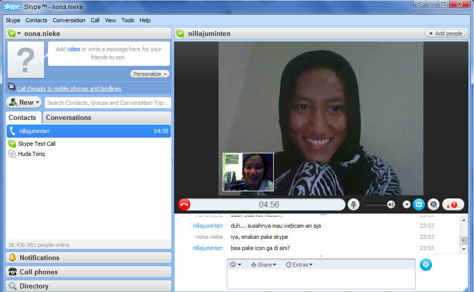 liatnya tampang-tampang ceria kami setelah komunikasi berhasil! wkwkwk... =))