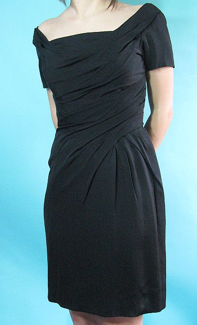 [IMG_4703-50s-black-silk-ceil-chapman.jpg]