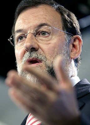 http://2.bp.blogspot.com/_BgyNZQ2RgiA/SYALbRRWAPI/AAAAAAAACMI/XDT9V1T4ews/s400/Rajoy.jpg