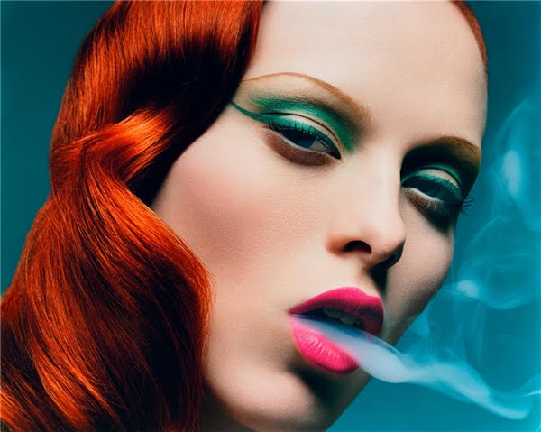 I love how Karen Elson is