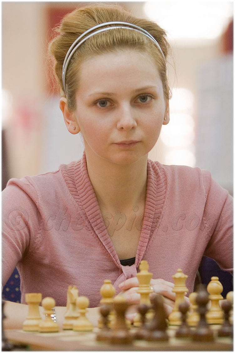 FIDE Grand Prix” – Paris 2013 – IM/WGM Yelena Dembo's Chess Academy