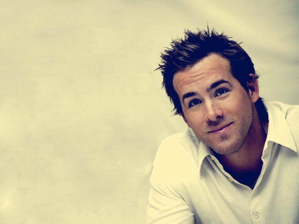 http://2.bp.blogspot.com/_BohwMYrAHiQ/S7fJk22hOeI/AAAAAAAACLI/RI4n3s6EWJc/s1600/RYAN+REYNOLDS.jpg