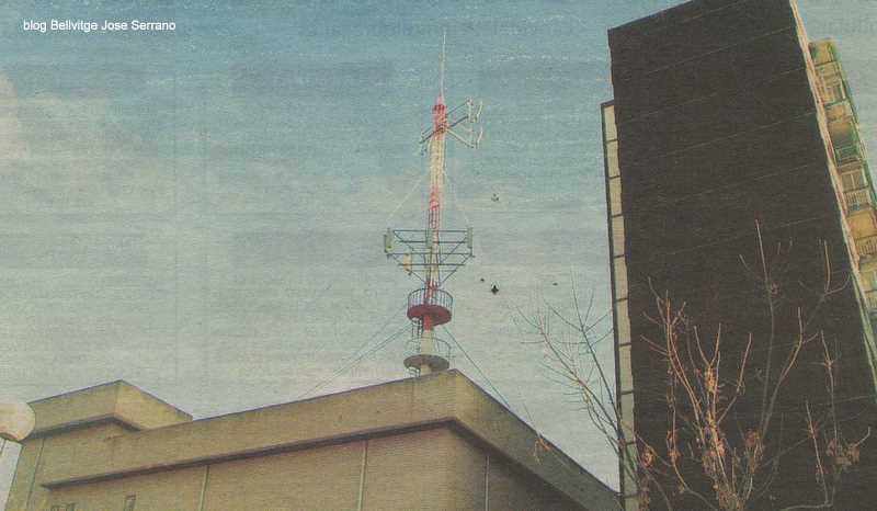 [antena+telefonica+en+Bellvitge+2003.jpg]