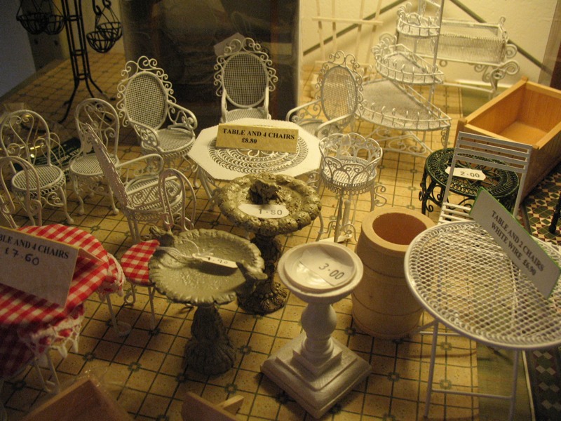 The Tudor / Medieval / Jacobean / Queen Anne Dollhouse Project First