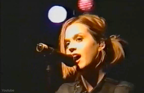 Here is Katy Hudson singing as a Christian artist. Here is Katy Hudson singing as a Christian artist.