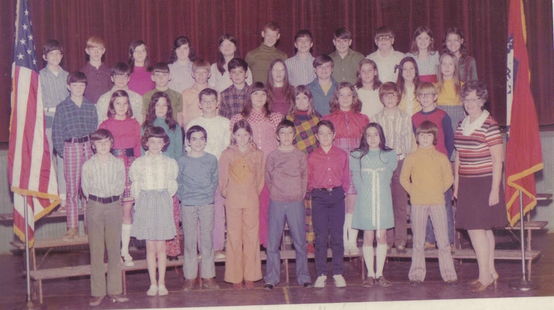 Clarksville High Alumni 70's and 80's Clarksville Middle school 6th