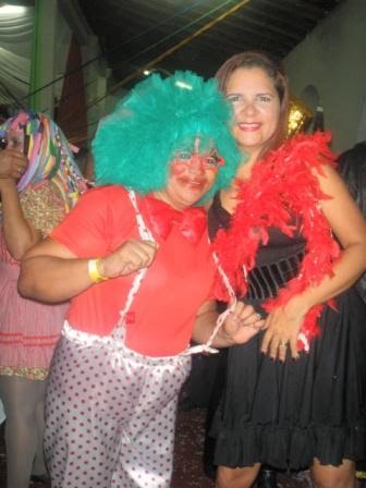 [Darquinha+e+Velúzia.bmp]