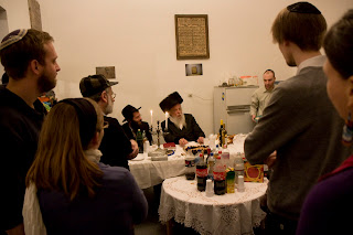 A Bostoni Rebe a Teleki Téri Zsinagógában A Bostoni Rebe a Teleki Téri Zsinagógában