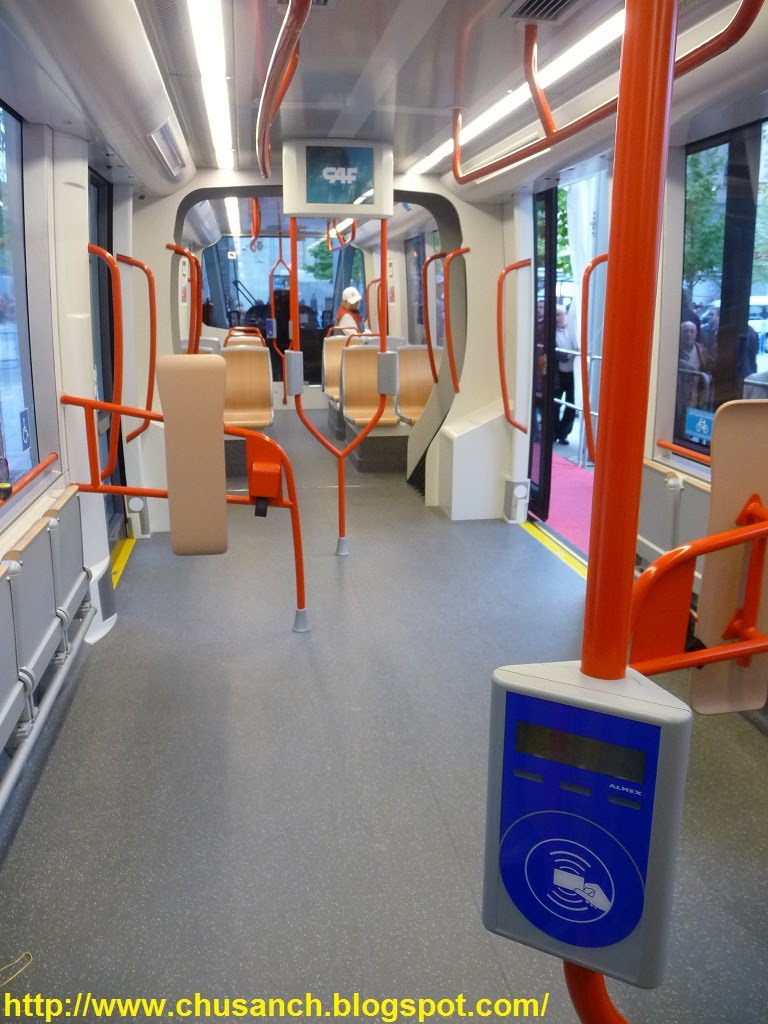 Interior+Tranvia+Zaragoza.jpg