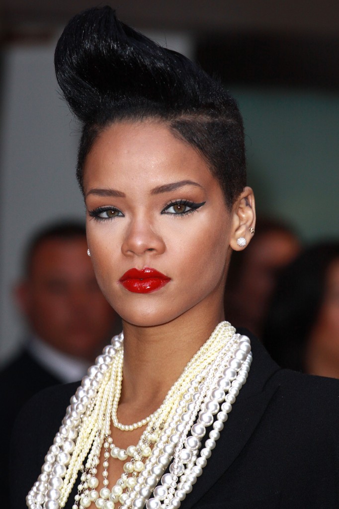 Rihanna Hairstyle