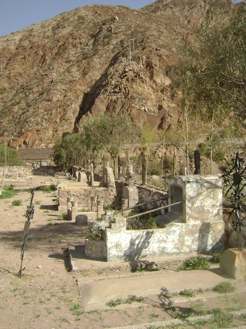 CEMENTERIO DE MONTAÑA