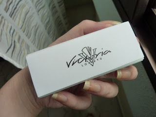 Filing+nails+squoval