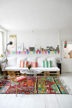 [palet_sofa3.jpg]