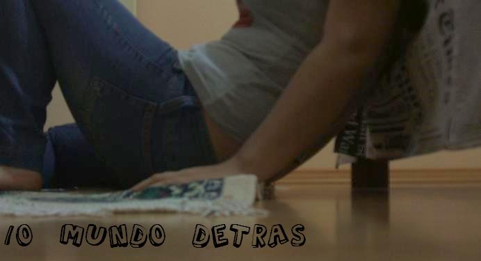 O Mundo Detrás