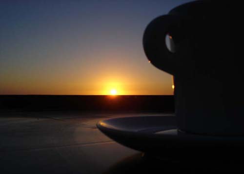 [cafe.jpg]
