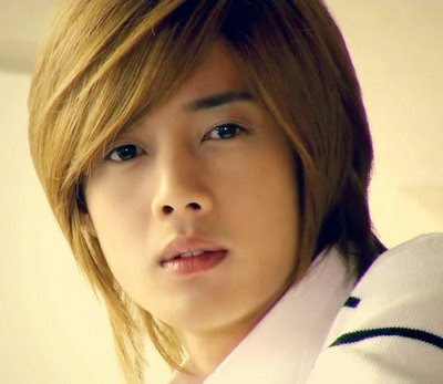 [Imagine: kim-hyun-joong1.jpg]