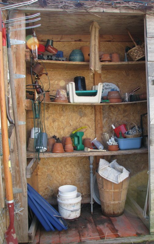 [shed+before.jpg]