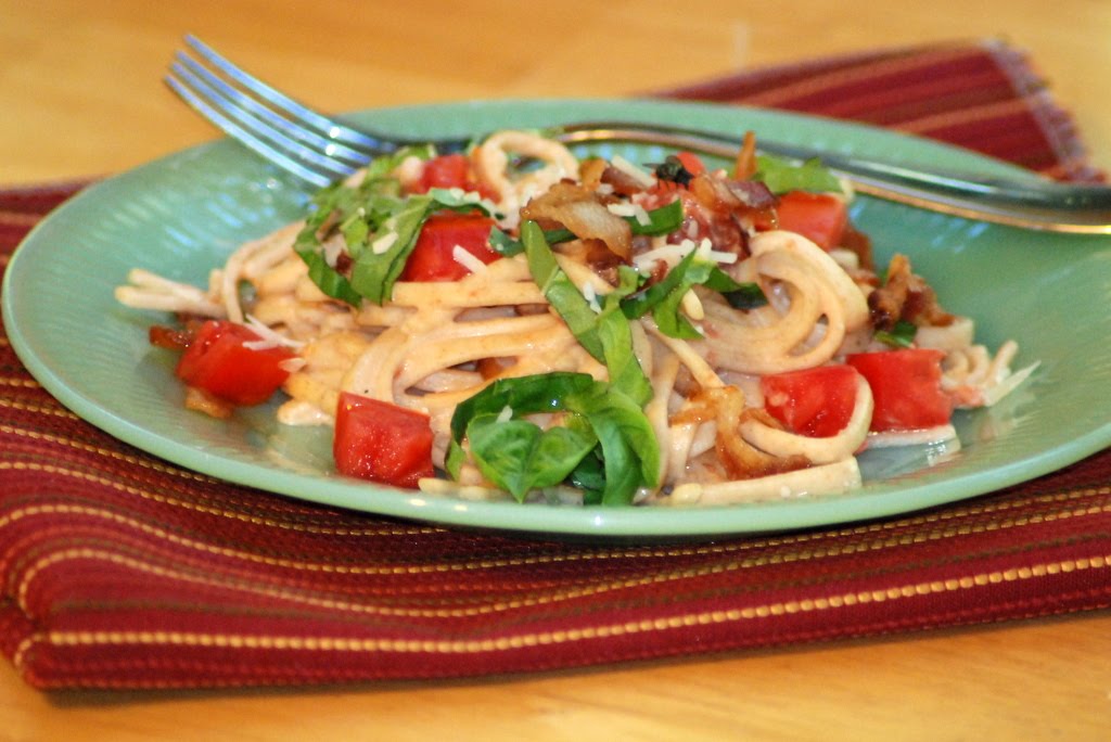 Scrambled Henfruit Bacon, Linguine and Tomato Toss