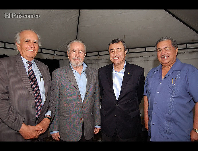 http://2.bp.blogspot.com/_CEF3tZ9qSNo/TOWI9BGCTBI/AAAAAAAAMmE/K7MjxSlesps/s1600/7.jpg