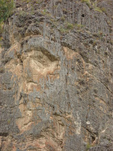Rostro Jesús en las rocas - Palcamayo