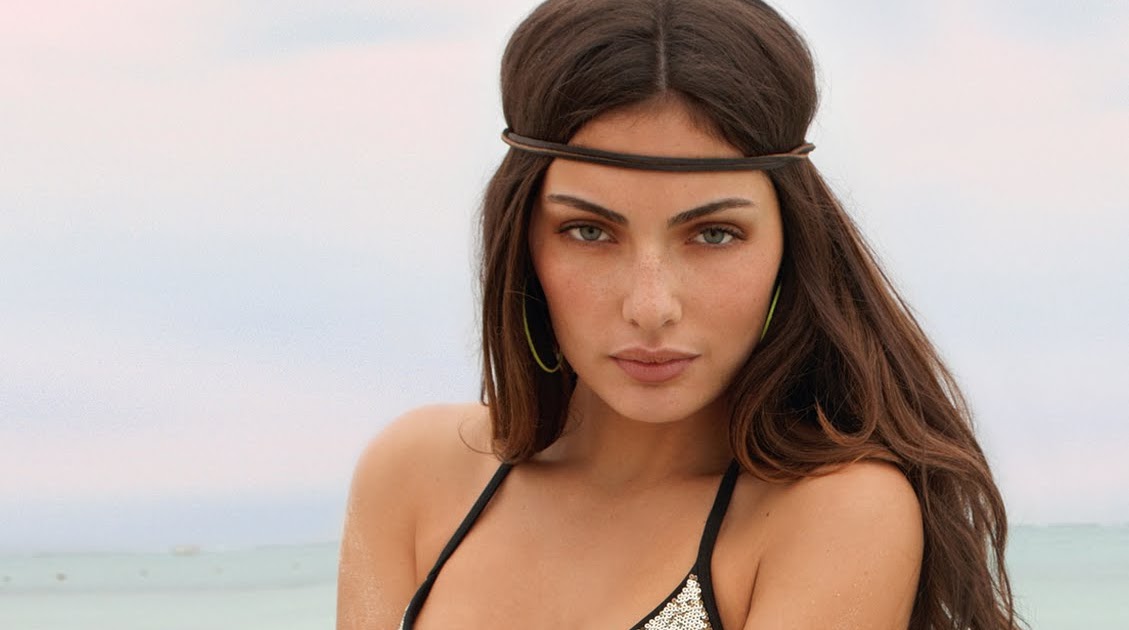 Celebrity Images and Lingerie Collection: Cristina Tosio ...
