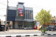 Show room PT Mamifo Perdana - 10 Nopember 2009