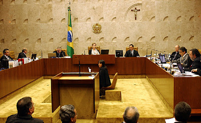 Supremo tribunal federal ou pretório excelso (Por uma implacável consciência cidadã crítica.)