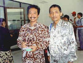 Mas Tiyas dan Dr Agus Burhan MHum