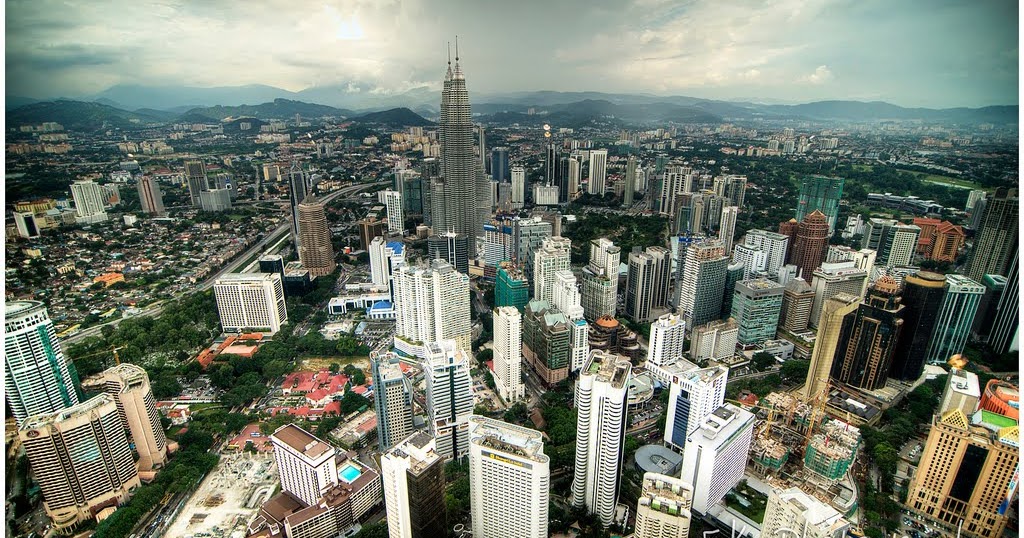 Keepin' It Real...: The KL SkyLine.