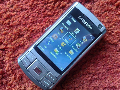 Samsung G810 latest smart camera phone