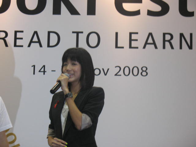 [IMG_0923.JPG]