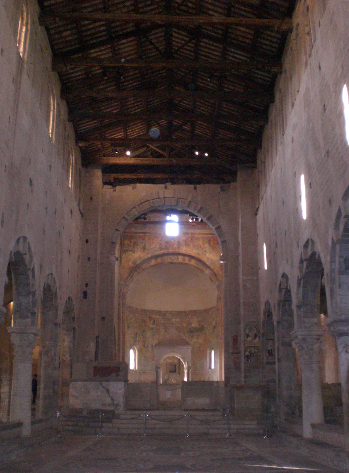 Il Colle e la Basilica di San Pietro a Tuscania