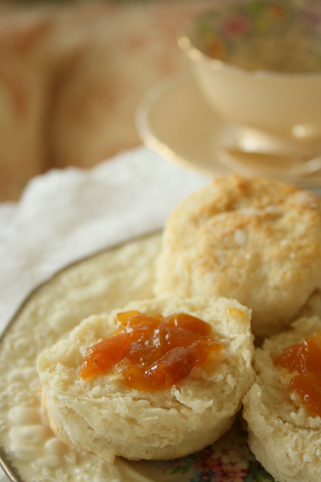 Aiken House & Gardens Peaches and Cream Tea