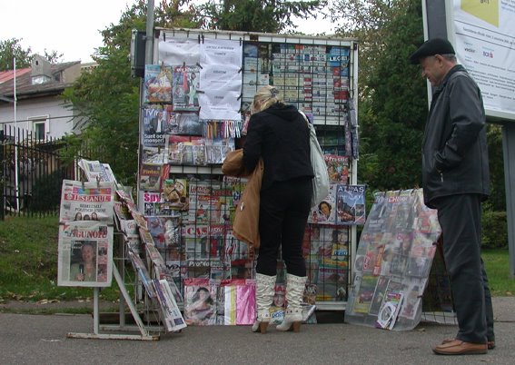 [kiosk1.jpg]