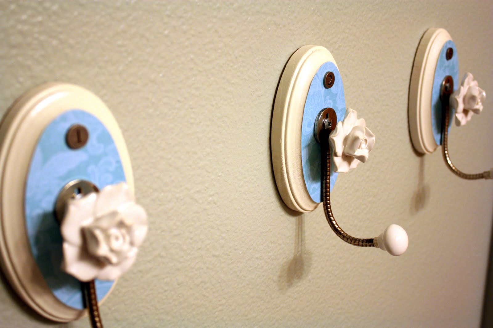 IHeart Organizing: July Featured Space: Bathroom - Weekend Update Part 2