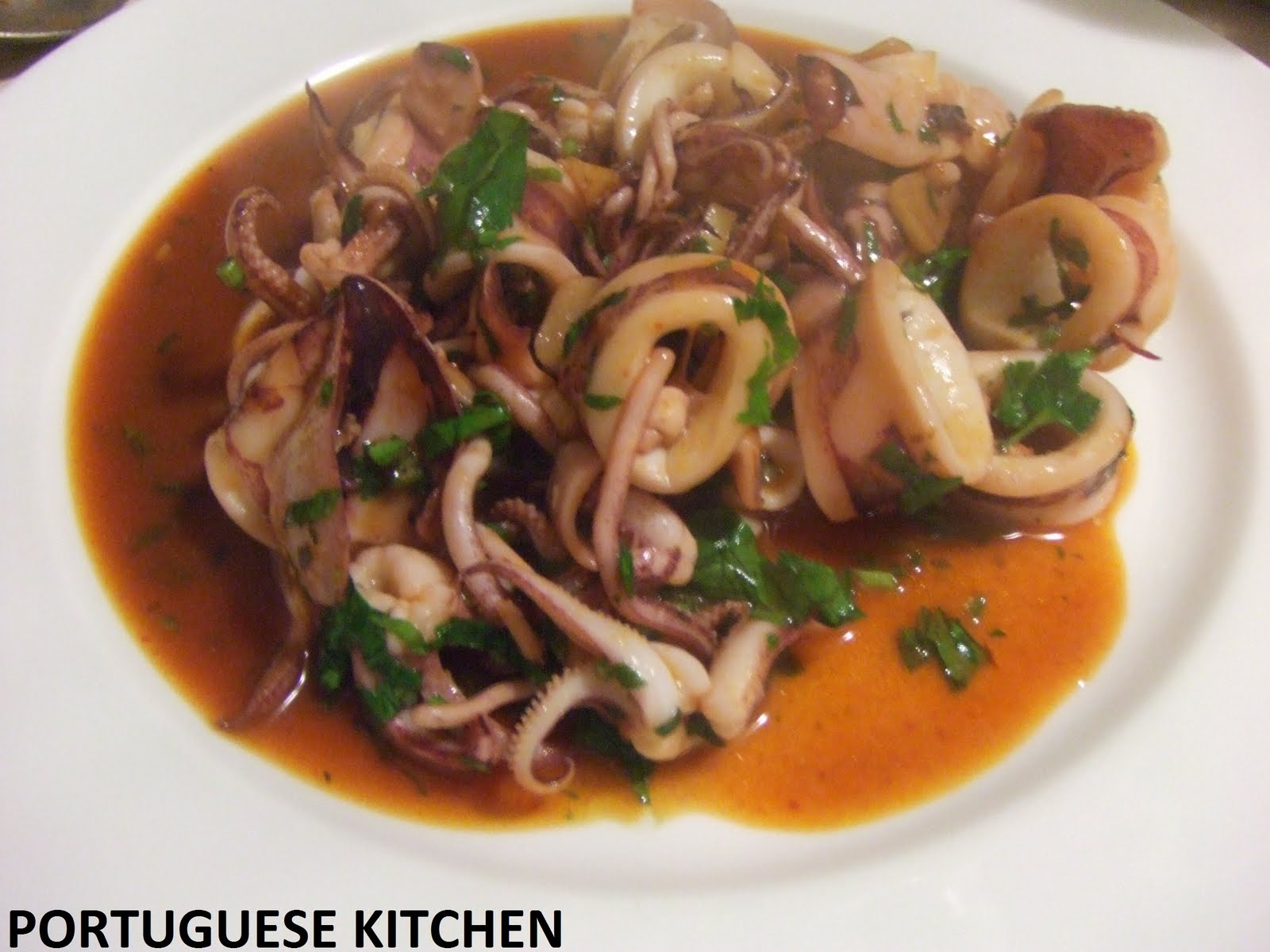 Portuguese Kitchen: Braised Calamari - Polvo guisado