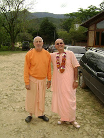 Purushatraya e Dhanwantari Swami