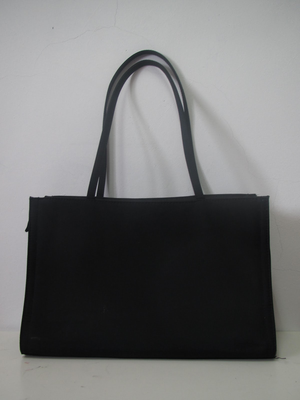 THE DKNY CANVAS HANDBAG