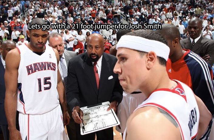 Pic: Hawk's Al Horford dunks on Piston's Ben Gordon - Interbasket