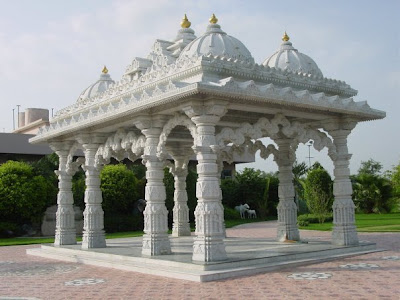 Barsana Dham Hindu Temple founded by Jagadguru Kripaluji Maharaj 5