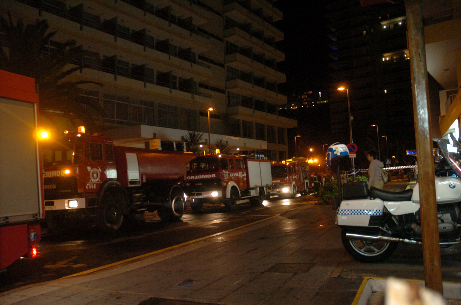 [incendio++hotel++atlantis+(3).JPG]