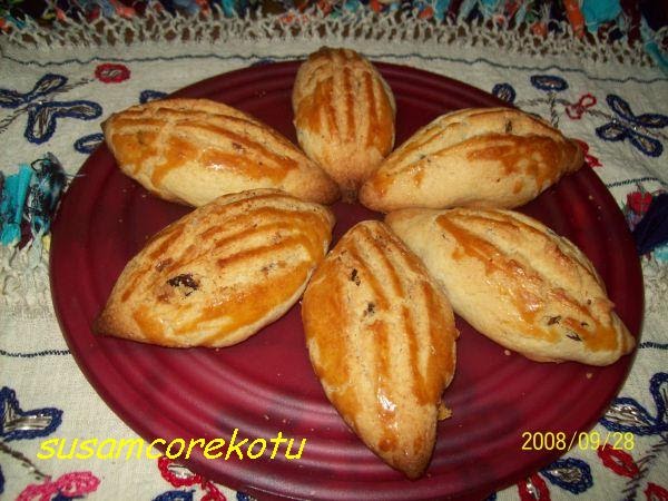 ÜZÜMLÜ KEK YADA KURABİYE Susam Çörek Otu Denenmiş Tarifler
