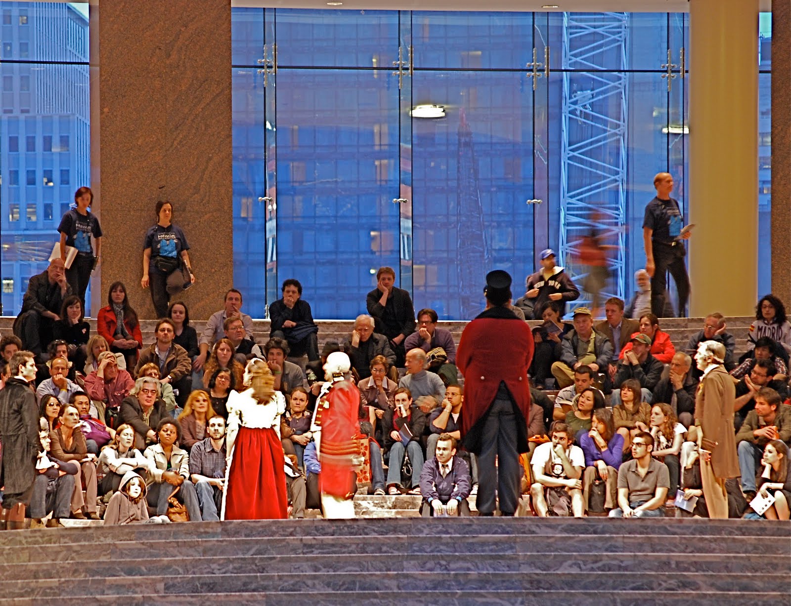 NYC ♥ NYC SiteSpecific, Panoramic Staging of HAMLET at the World