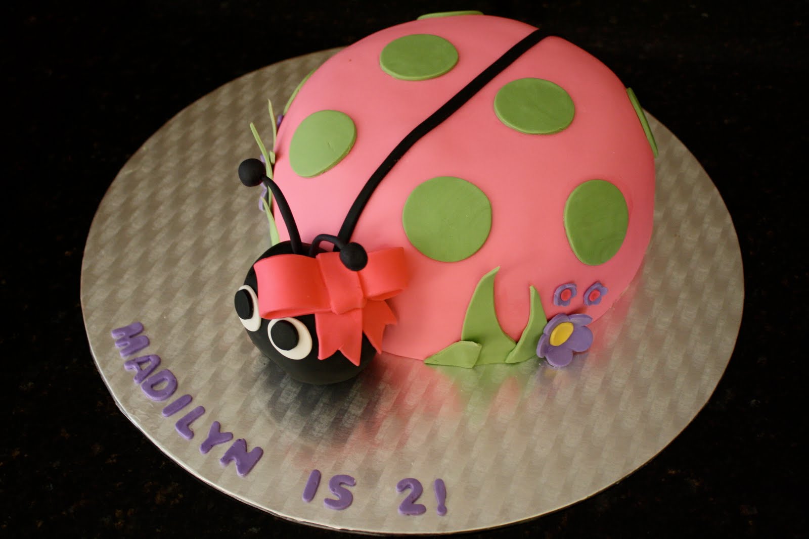 ladybug cake pictures