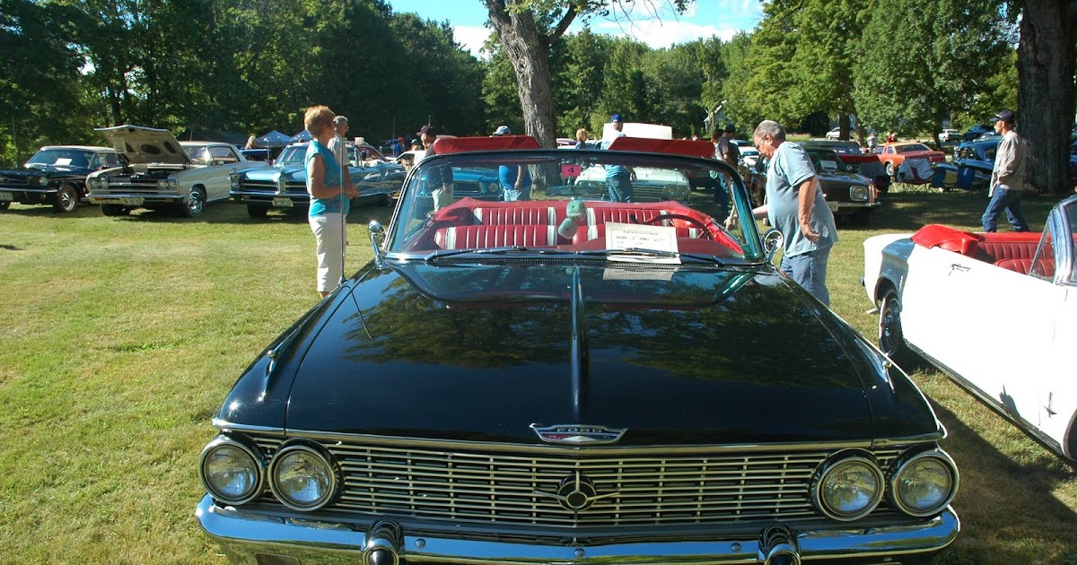 Paint Eat Sleep 1962 Black Ford Galaxy Convertible